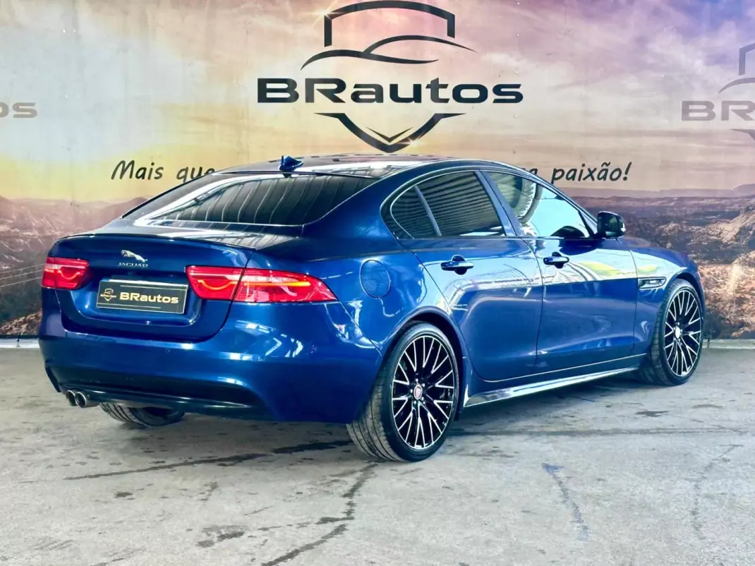 Jaguar XE 2017 - 16900 EUR, 230128 km - AUTO.MOTO.pt - 230128km - foto 7 de 28