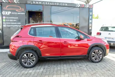 Peugeot 2008 2017 - 11900 EUR, 111000 km - 111000km - foto 2 de 10