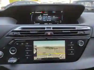 Citroën C4 Grand Picasso 2015 - 10500 EUR, 185000 km - AUTO.MOTO.pt - 185000km - foto 15 de 15