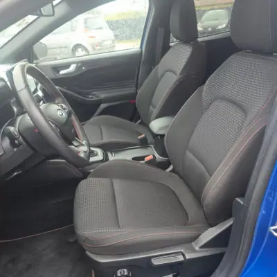 Ford Focus 2024 - 22950 EUR, 34136 km - AUTO.MOTO.pt - 34136km - foto 14 de 27