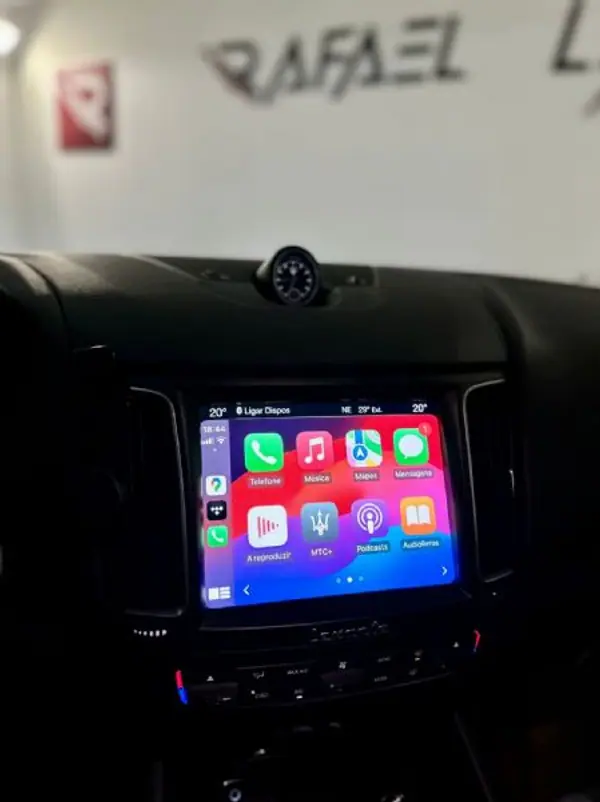 Maserati Levante 2016 - 44500 EUR, 232000 km - AUTO.MOTO.pt - 232000km - foto 32 de 55