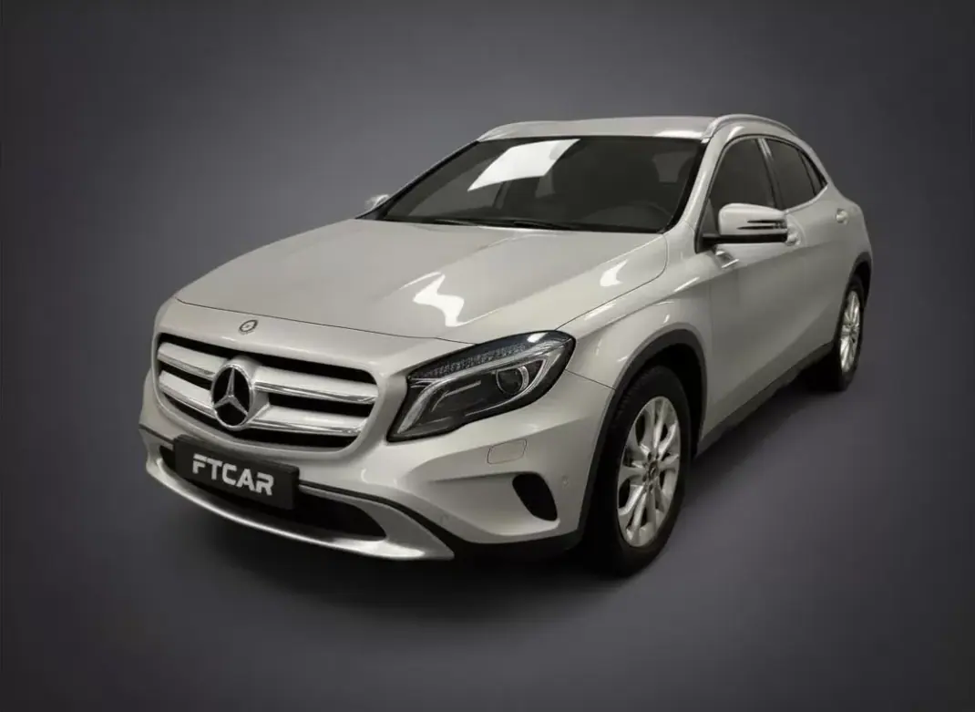 Mercedes-Benz GLA 200 2014 - 16990 EUR, 203675 km - AUTO.MOTO.pt - 203675km - foto 1 de 7