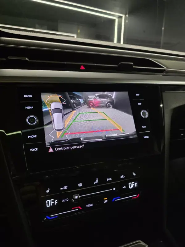 Volkswagen Arteon Shooting Brake 2021 - 27750 EUR, 98000 km - AUTO.MOTO.pt - 98000km - foto 15 de 22