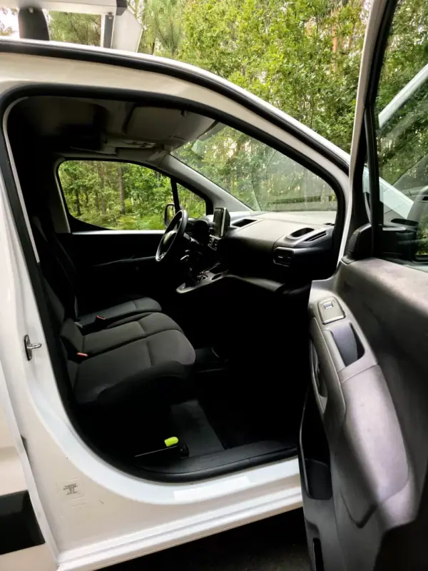 Citroën Berlingo 2020 - 11990 EUR, 155000 km - 155000km - foto 17 de 24