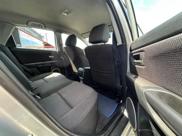 Mazda 3 2008 - 5990 EUR, 257327 km - AUTO.MOTO.pt - 257327km - foto 17 de 18