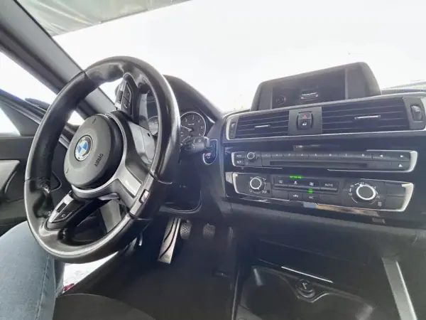 BMW 116 2015 - 16990 EUR, 162370 km - AUTO.MOTO.pt - 162370km - foto 16 de 19