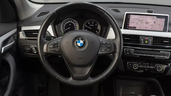 BMW X1 2021 - 21650 EUR, 158000 km - AUTO.MOTO.pt - 158000km - foto 20 de 35