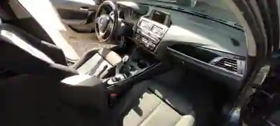 BMW 116 2017 - 15000 EUR, 140000 km - foto 4 de 11