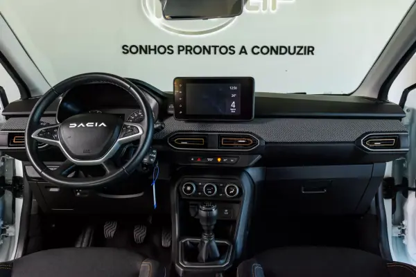 Dacia Sandero 2025 - 17800 EUR, 29946 km - AUTO.MOTO.pt - 29946km - foto 15 de 34