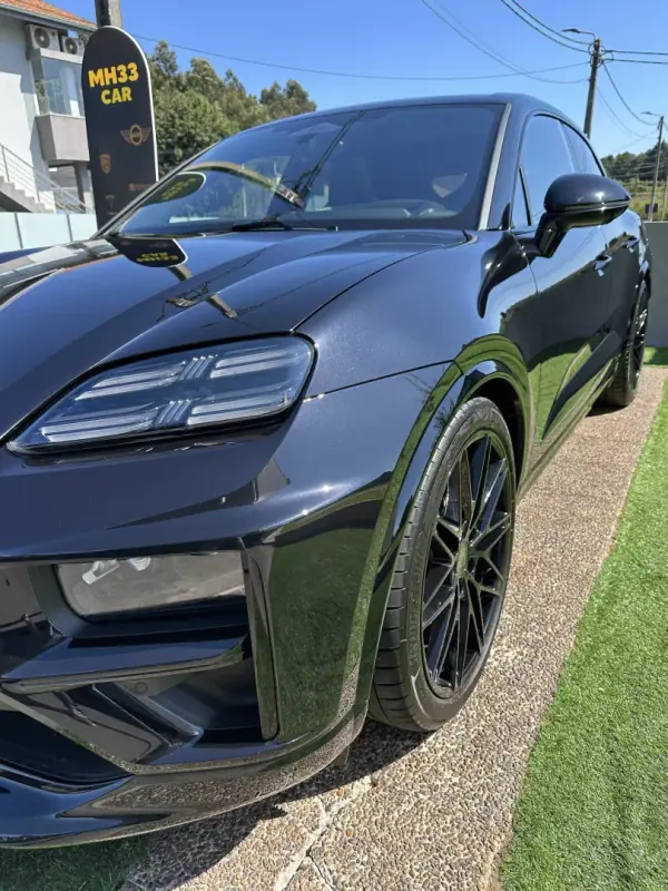 Porsche Macan 2025 - 127000 EUR, 12000 km - AUTO.MOTO.pt - 12000km - foto 7 de 80