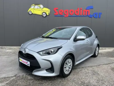 Toyota Yaris 2021 - 49527km