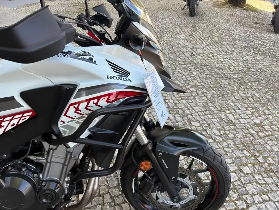 Honda CB 1100 2017 - 4150 EUR, 75515 km - AUTO.MOTO.pt - 75515km - foto 14 de 16