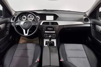 Mercedes-Benz C 220 2013 - 13750 EUR, 177000 km - AUTO.MOTO.pt - 177000km - foto 26 de 54