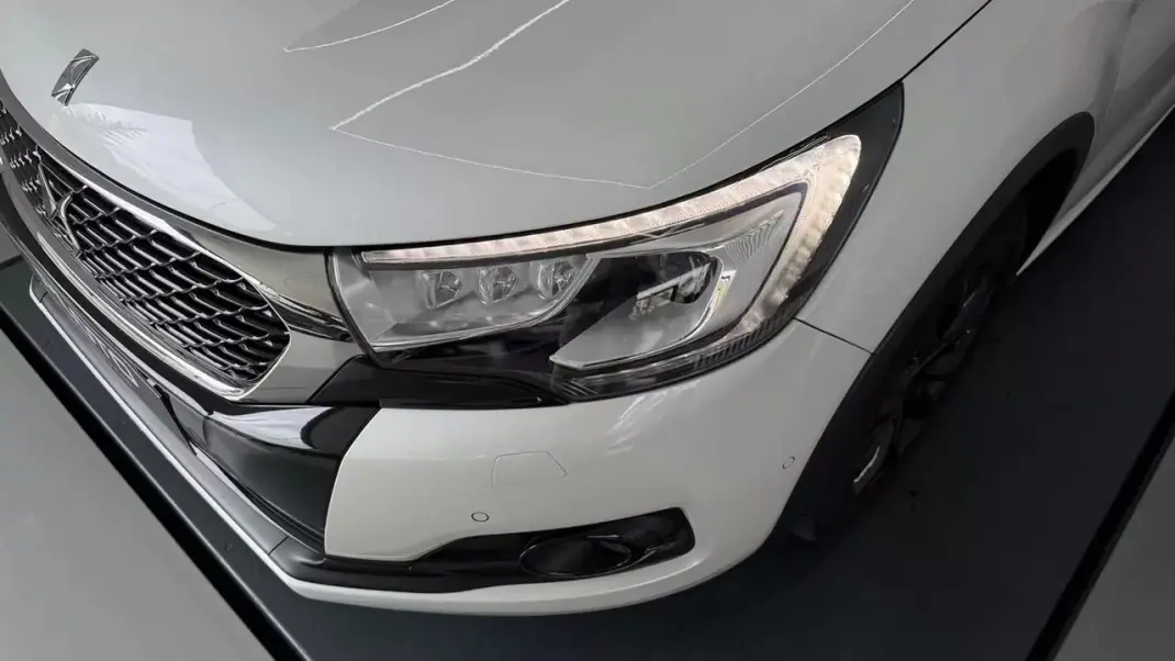 DS DS4 Crossback 2017 - 12990 EUR, 75491 km - 75491km - foto 12 de 29