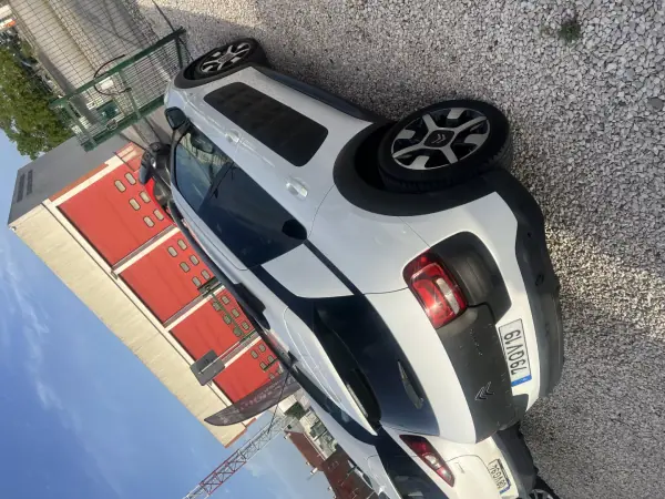 Citroën C4 Cactus 2016 - 9999 EUR, 237000 km - AUTO.MOTO.pt - 237000km - foto 4 de 7