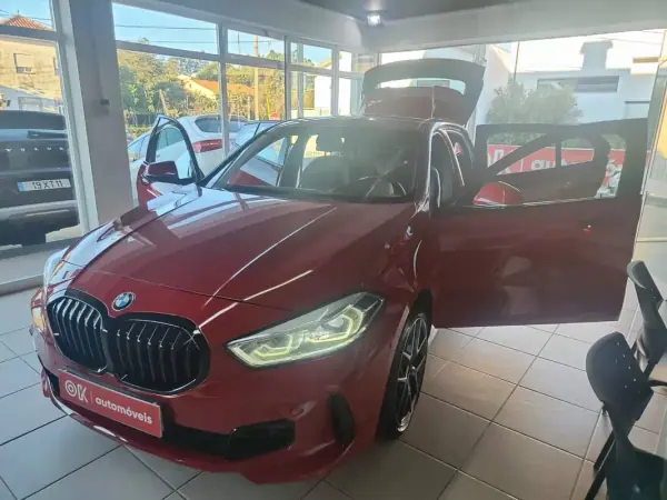 BMW 120 2020 - 27500 EUR, 113000 km - AUTO.MOTO.pt - 113000km - foto 19 de 46