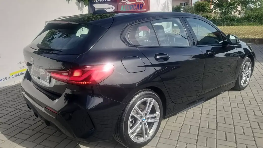 BMW 116 2022 - 23990 EUR, 73876 km - AUTO.MOTO.pt - 73876km - foto 9 de 33