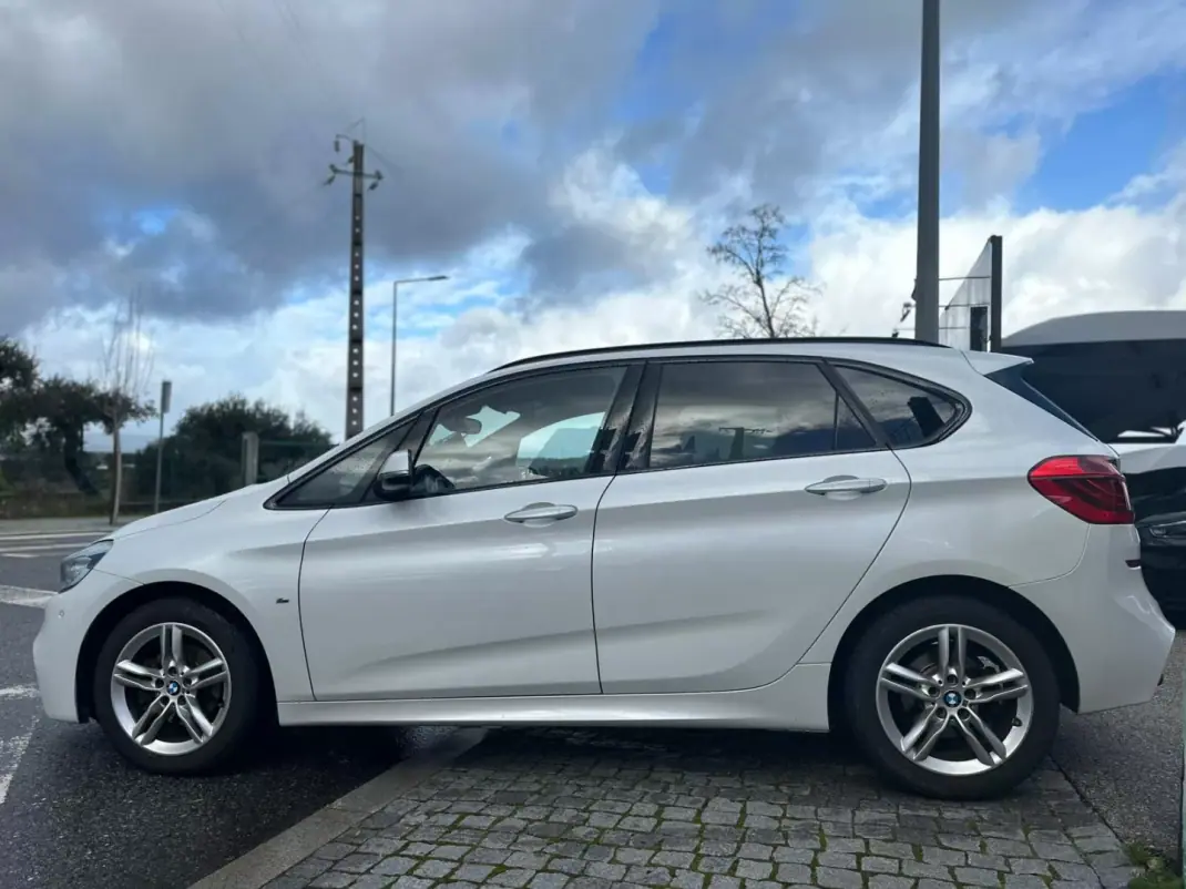 BMW 218 Active Tourer 2015 - 18900 EUR, 130000 km - AUTO.MOTO.pt - 130000km - foto 3 de 25