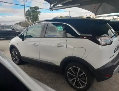 Opel Crossland X 2020 - 14950 EUR, 52000 km - AUTO.MOTO.pt - 52000km - foto 6 de 13