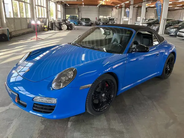 Porsche 911 2009 - 69950 EUR, 76275 km - AUTO.MOTO.pt - 76275km - foto 3 de 17