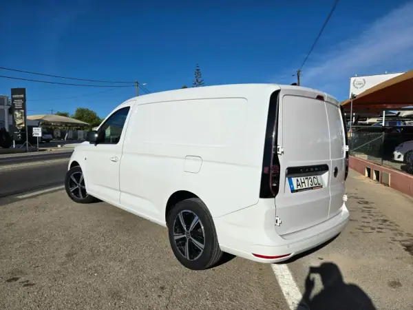 VW Caddy 2021 - 20950 EUR, 214034 km - 214034km - foto 4 de 10