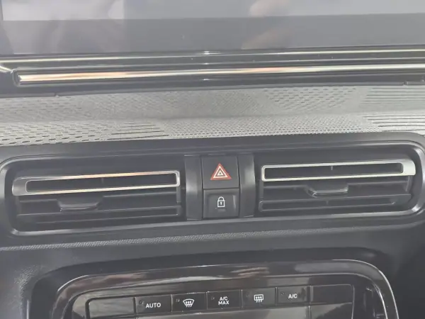 Citroën C3 2025 - 21900 EUR, 15121 km - AUTO.MOTO.pt - 15121km - foto 14 de 19