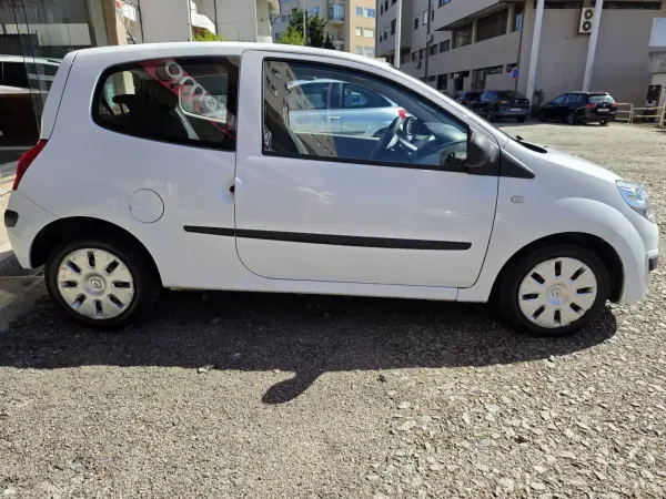 Renault Twingo 1.2 Expression 2010 Gasolina