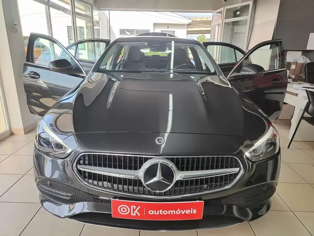 Mercedes-Benz C 220 2022 - 38600 EUR, 48000 km - AUTO.MOTO.pt - 48000km - foto 19 de 41