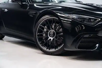 Mercedes-Benz SL 43 AMG 2022 - 109950 EUR, 30000 km - AUTO.MOTO.pt - 30000km - foto 4 de 51