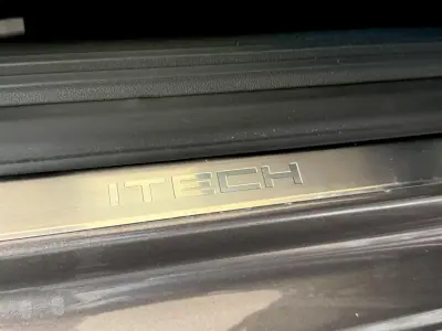 SEAT Leon 2015 - 14000 EUR, 181000 km - AUTO.MOTO.pt - 181000km - foto 60 de 92