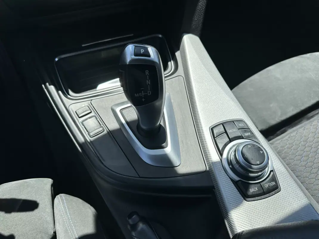 BMW 420 Gran Coupé 2014 - 17900 EUR, 280000 km - 280000km - foto 44 de 68