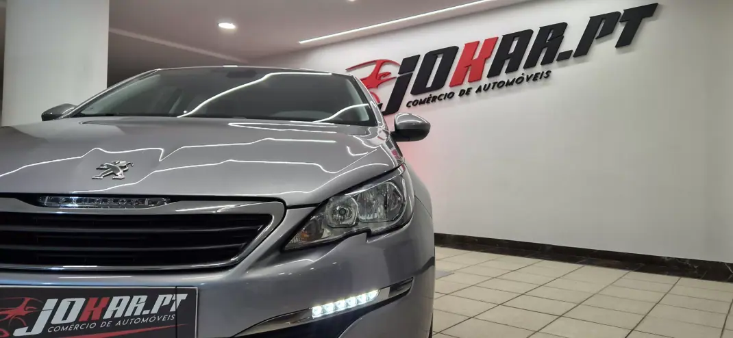 Peugeot 308 SW 2016 - 9490 EUR, 123000 km - AUTO.MOTO.pt - 123000km - foto 4 de 27