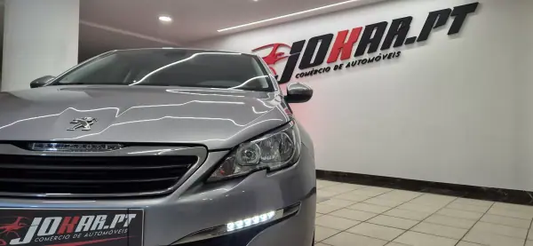 Peugeot 308 SW 2016 - 9490 EUR, 123000 km - AUTO.MOTO.pt - 123000km - foto 4 de 27