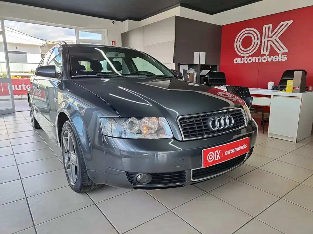 Audi A4 Avant 2004 - 6250 EUR, 348000 km - AUTO.MOTO.pt - 348000km - foto 1 de 34
