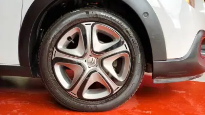 Citroën C3 2018 - 12750 EUR, 89023 km - AUTO.MOTO.pt - 89023km - foto 19 de 62