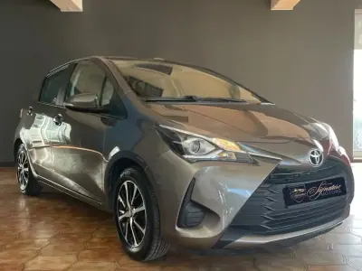 Toyota Yaris 2018 - 14900 EUR, 41312 km - AUTO.MOTO.pt - 41312km - foto 6 de 27