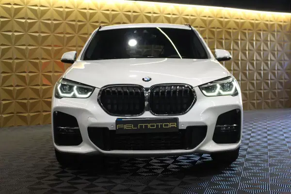BMW X1 2021 - 24600 EUR, 160000 km - AUTO.MOTO.pt - 160000km - foto 2 de 18