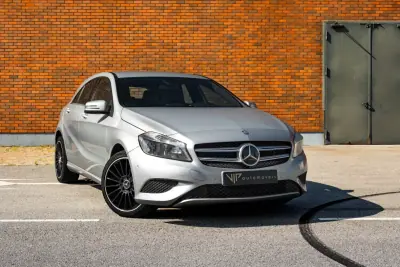 Mercedes-Benz A 180 2013 - 195405km