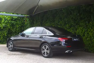 Mercedes-Benz E 200 2020 - 39900 EUR, 49700 km - AUTO.MOTO.pt - 49700km - foto 10 de 17