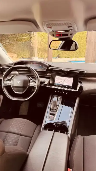 Peugeot 508 2020 - 21250 EUR, 112937 km - AUTO.MOTO.pt - 112937km - foto 13 de 23