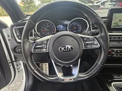 Kia ProCeed 2020 - 17400 EUR, 119400 km - AUTO.MOTO.pt - 119400km - foto 38 de 69