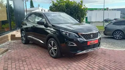 Peugeot 3008 2018 - 20990 EUR, 105000 km - AUTO.MOTO.pt - 105000km - foto 44 de 47