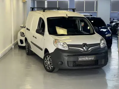 Renault 2018 - 6490 EUR, 385000 km - AUTO.MOTO.pt - 385000km - foto 2 de 33
