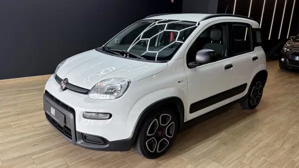 Fiat Panda 2022 - 8470 EUR, 77000 km - AUTO.MOTO.pt - 77000km - foto 3 de 33