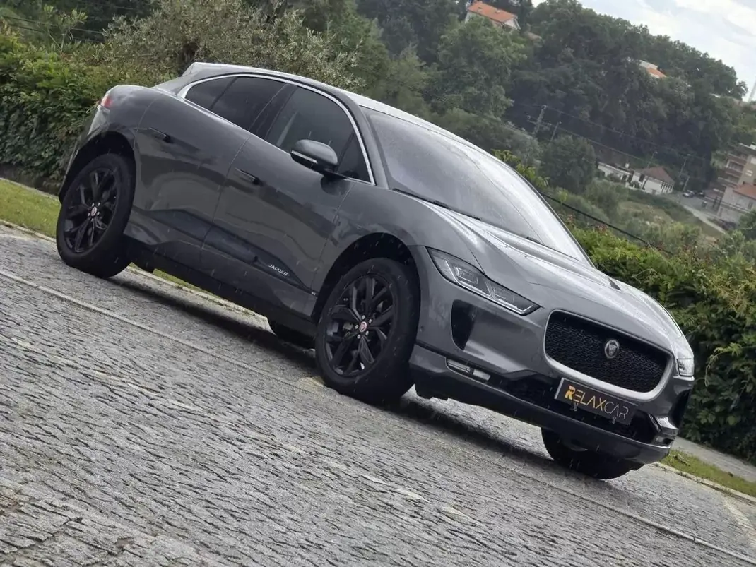 Jaguar I-Pace 2020 - 25999 EUR, 93000 km - AUTO.MOTO.pt - 93000km - foto 4 de 28