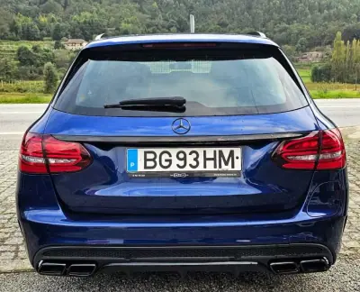 Mercedes-Benz C 300 2020 - 41500 EUR, 94000 km - AUTO.MOTO.pt - 94000km - foto 44 de 46