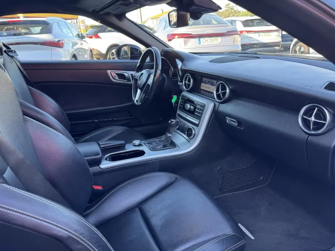 Mercedes-Benz SLK 200 2013 - 21500 EUR, 174000 km - 174000km - foto 13 de 25