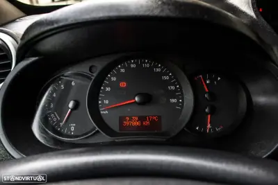 Renault KANGOO EXPRESS 1.5 DCI 115HP ENERGY MAXI BUSINESS 2016 - 5490 EUR, 397806 km - AUTO.MOTO.pt - 397806km - foto 7 de 23