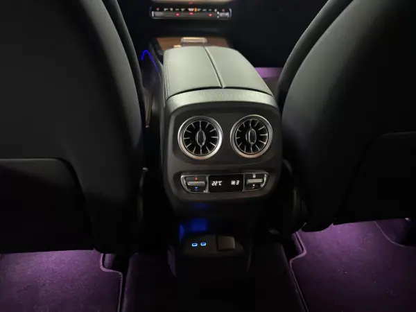 Mercedes-Benz G 580 2025 - 170000 EUR, 449 km - AUTO.MOTO.pt - 449km - foto 31 de 49