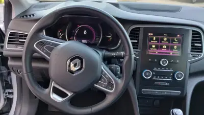 Renault Mégane Sport Tourer 2020 - 13950 EUR, 156000 km - 156000km - foto 32 de 41